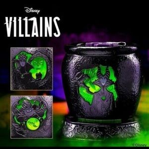 Scentsy villains Warmer